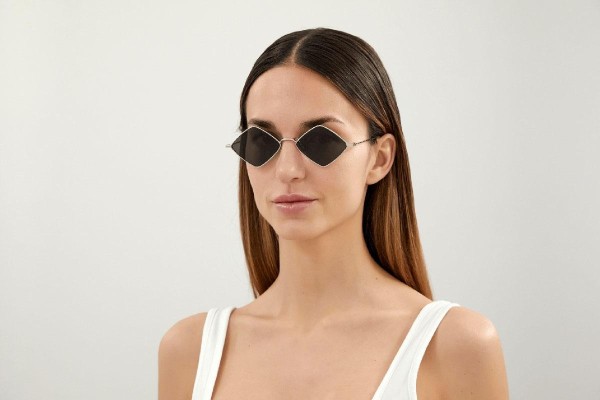 Sunglasses Saint Laurent SL302LISA 001 Besondere Silber